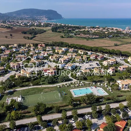 629 - Trilocale Al Primo Piano Con Ampio Terrazzo Al Adamo Ed Eva - Piscina, E Miniclub Al White Club Inclusi Nel Prezzo